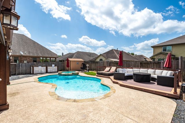 9518 Alabaster Oaks Lane, Humble, TX 77396