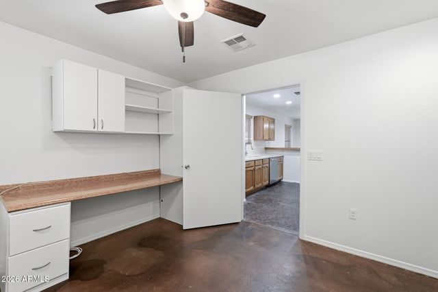 457 S MEADOWS Drive, Chandler, AZ 85224