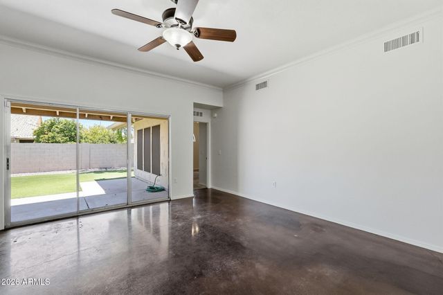 457 S MEADOWS Drive, Chandler, AZ 85224