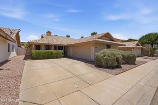 457 S MEADOWS Drive, Chandler, AZ 85224