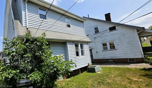 13420 Saybrook Avenue, Garfield Heights, OH 44105