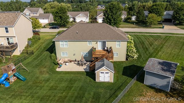 6114 Kingsbury Court, Allendale, MI 49401