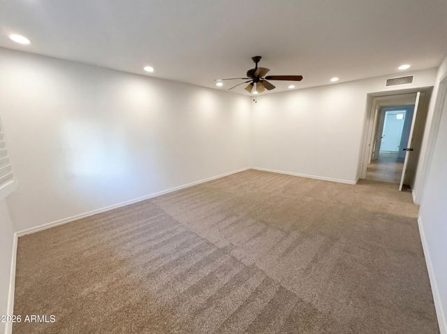 1823 E JUNIPER Circle, Mesa, AZ 85203