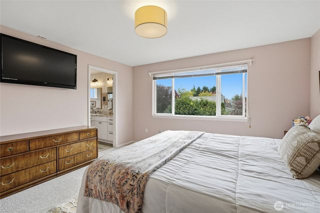 3408 52nd Place NE, Tacoma, WA 98422