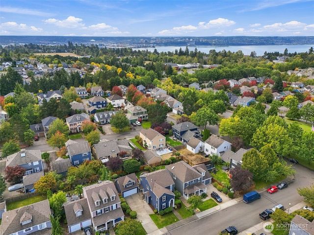 3408 52nd Place NE, Tacoma, WA 98422