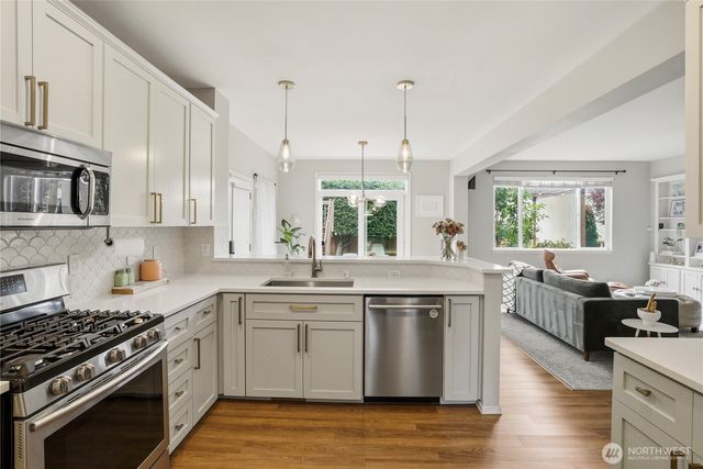 3408 52nd Place NE, Tacoma, WA 98422