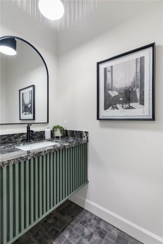 4388 Iron Mountain Dr, Bryan, TX 77802