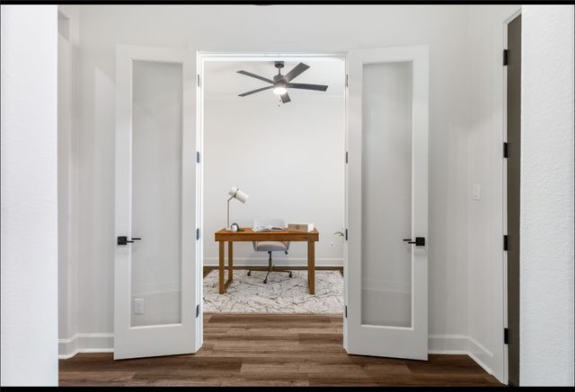 4388 Iron Mountain Dr, Bryan, TX 77802