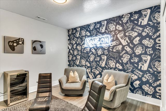 8744 S DANISH RD, Sandy, UT 84093