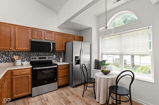 8563 Buffalo Ridge Drive, Indianapolis, IN 46227