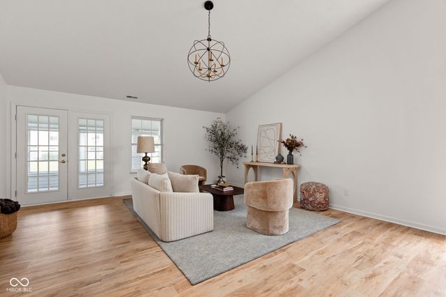 8563 Buffalo Ridge Drive, Indianapolis, IN 46227
