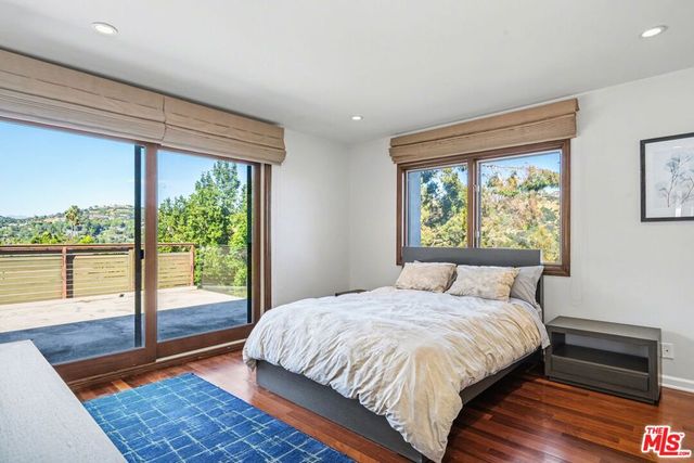 2340 Jupiter Drive, Los Angeles, CA 90046