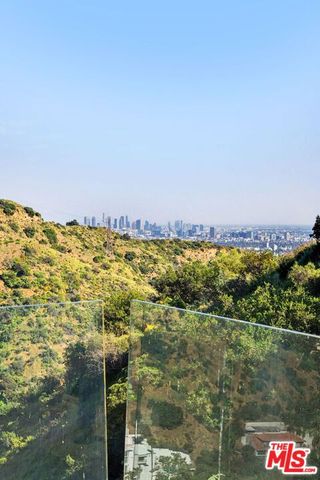 2340 Jupiter Drive, Los Angeles, CA 90046