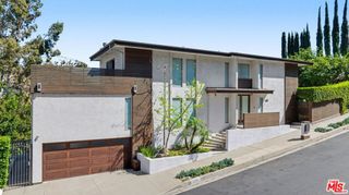 2340 Jupiter Drive, Los Angeles, CA 90046