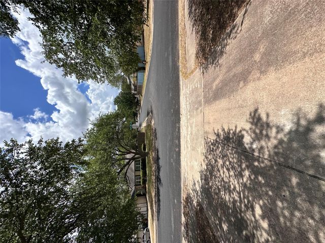 4500 Silverstone DR, Austin, TX 78744