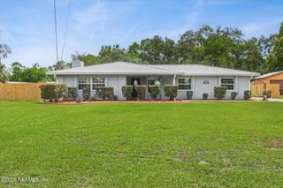 107 CARRIAGE Terrace, Palatka, FL 32177