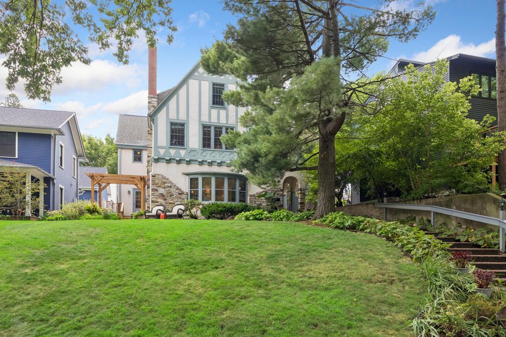 1015 W Minnehaha Parkway, Minneapolis, MN 55419 — photo 4
