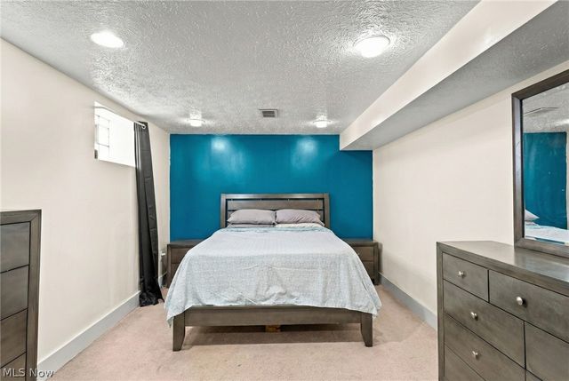 3817 Woodbridge Avenue, Cleveland, OH 44109