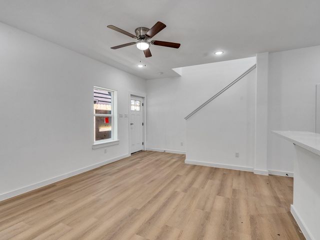 8306 De Priest, Houston, TX 77088