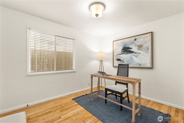 14052 Midvale Avenue N, Seattle, WA 98133