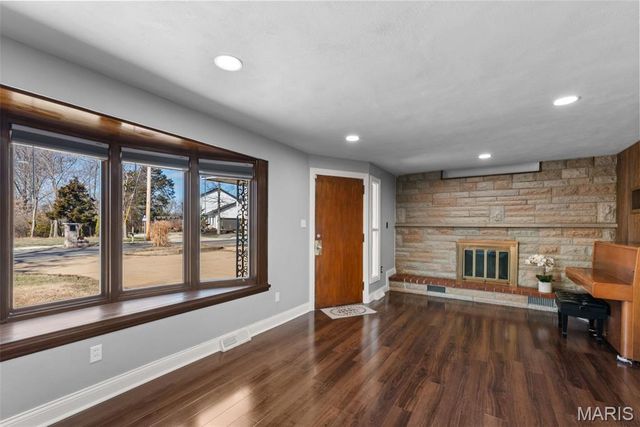 149 Crescent Avenue, Valley Park, MO 63088