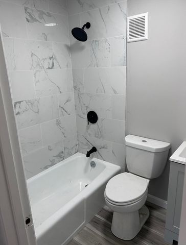 83 Haven Street 6F, Reading, MA 01867