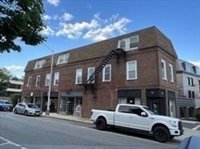 83 Haven Street 6F, Reading, MA 01867