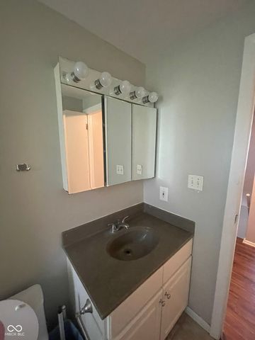 735 Southfield Court, Indianapolis, IN 46227
