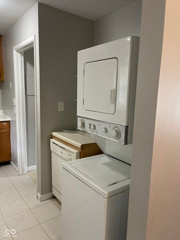 735 Southfield Court, Indianapolis, IN 46227