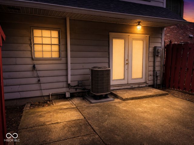735 Southfield Court, Indianapolis, IN 46227