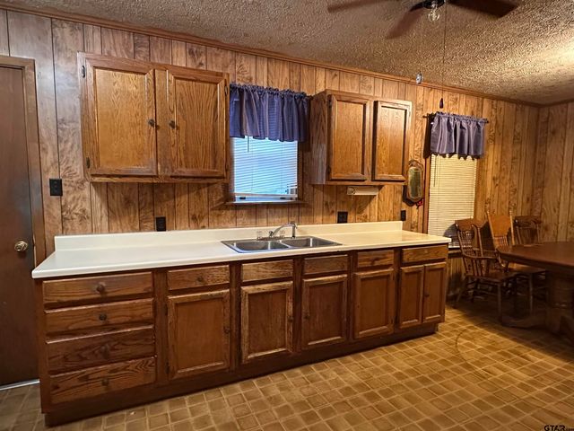 305 E Front St., Arp, TX 75750