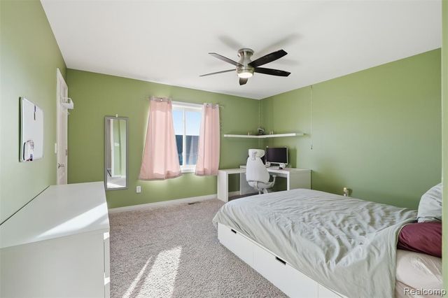 19330 Middle Branch Drive, Macomb, MI 48044