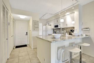 2230 N Cypress Bend Dr 306, Pompano Beach, FL 33069