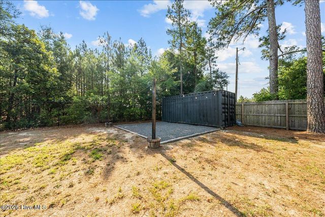400 Gretchen Road, West End, NC 27376