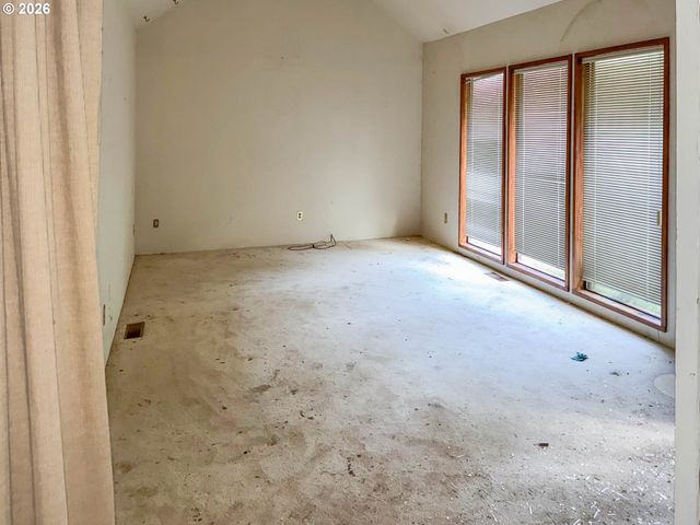 1890 UPPER CAMAS Rd, Camas Valley, OR 97416