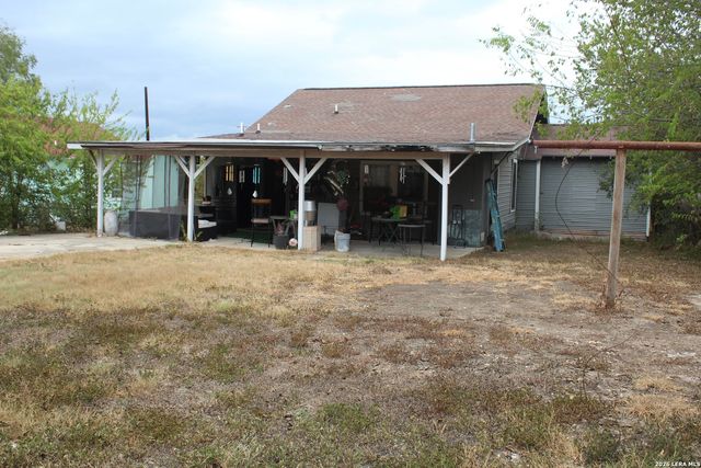 636 HOT WELLS BLVD, San Antonio, TX 78223