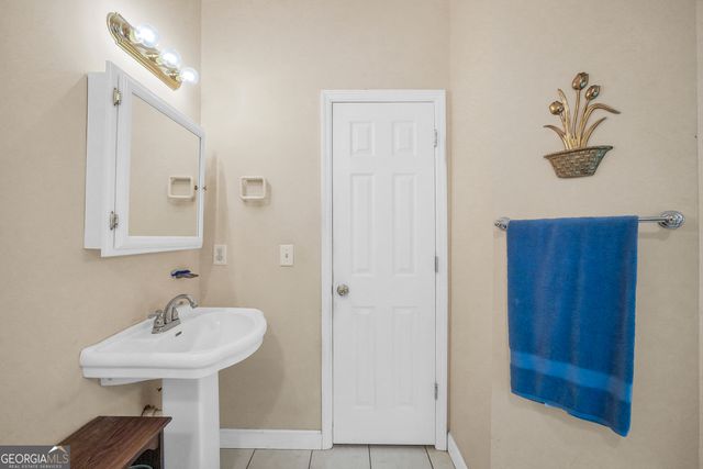 1090 Pates Creek Road, Stockbridge, GA 30281