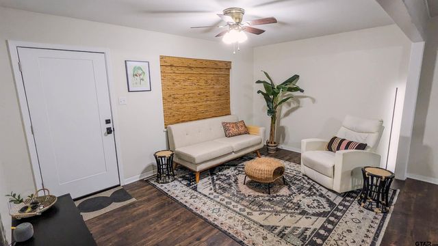 1418 E Dawson, Tyler, TX 75701