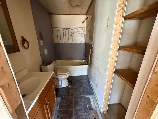8 Spring Brook Road, Newport, NH 03773