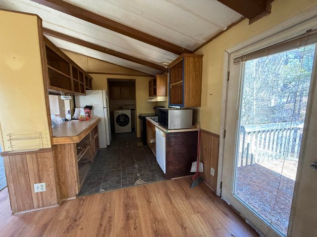 8 Spring Brook Road, Newport, NH 03773
