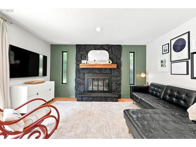 12163 Se 105TH Dr, Happy Valley, OR 97086