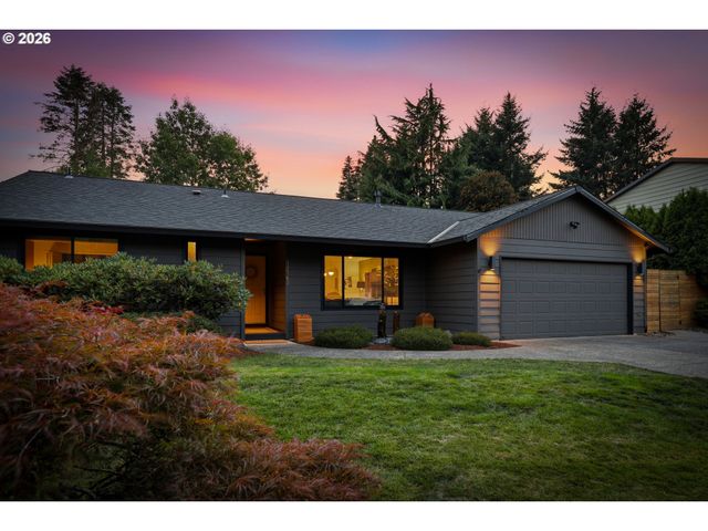 12163 Se 105TH Dr, Happy Valley, OR 97086