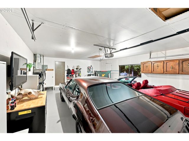 12163 Se 105TH Dr, Happy Valley, OR 97086