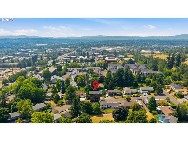 12163 Se 105TH Dr, Happy Valley, OR 97086