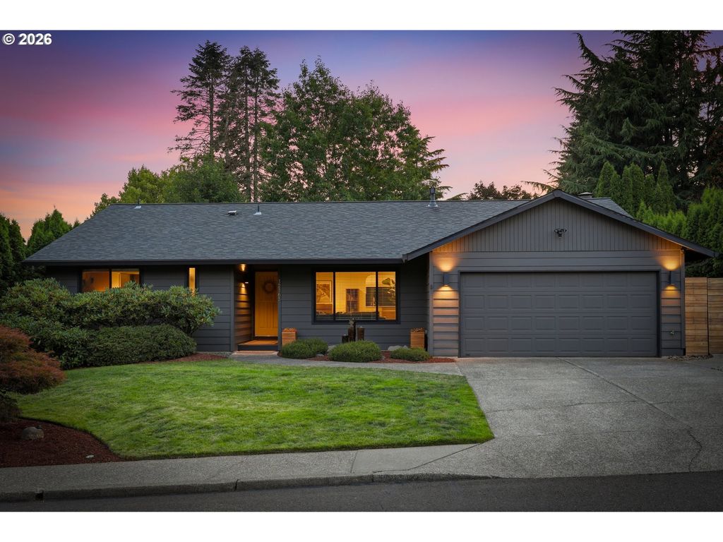 12163 Se 105TH Dr, Happy Valley, OR 97086