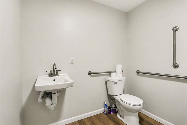 5884 Morgan Road, Battle Creek, MI 49037