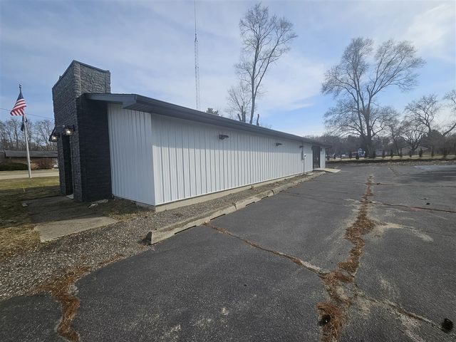5884 Morgan Road, Battle Creek, MI 49037