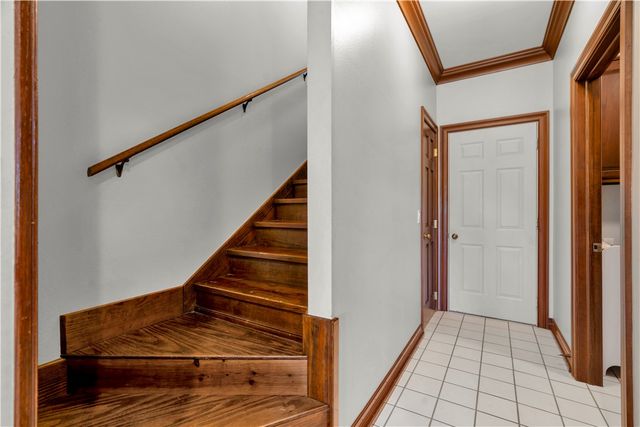1141 E Ridgeway Drive, Fayetteville, AR 72701