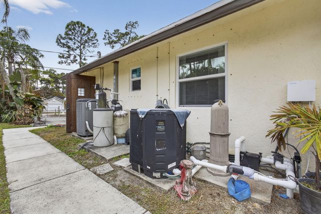 15773 85th Road N, Loxahatchee, FL 33470