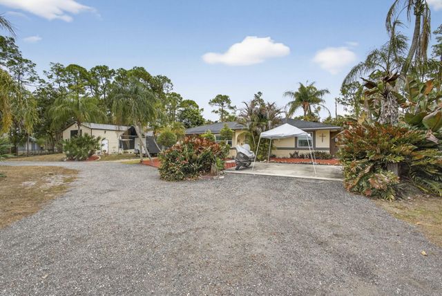 15773 85th Road N, Loxahatchee, FL 33470